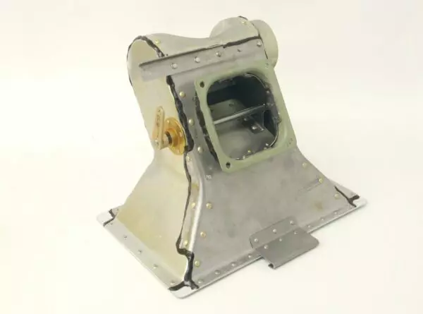 Cessna 182 Airbox(33000 - 34440) - 0750133-1 - Hartzell Aviation
